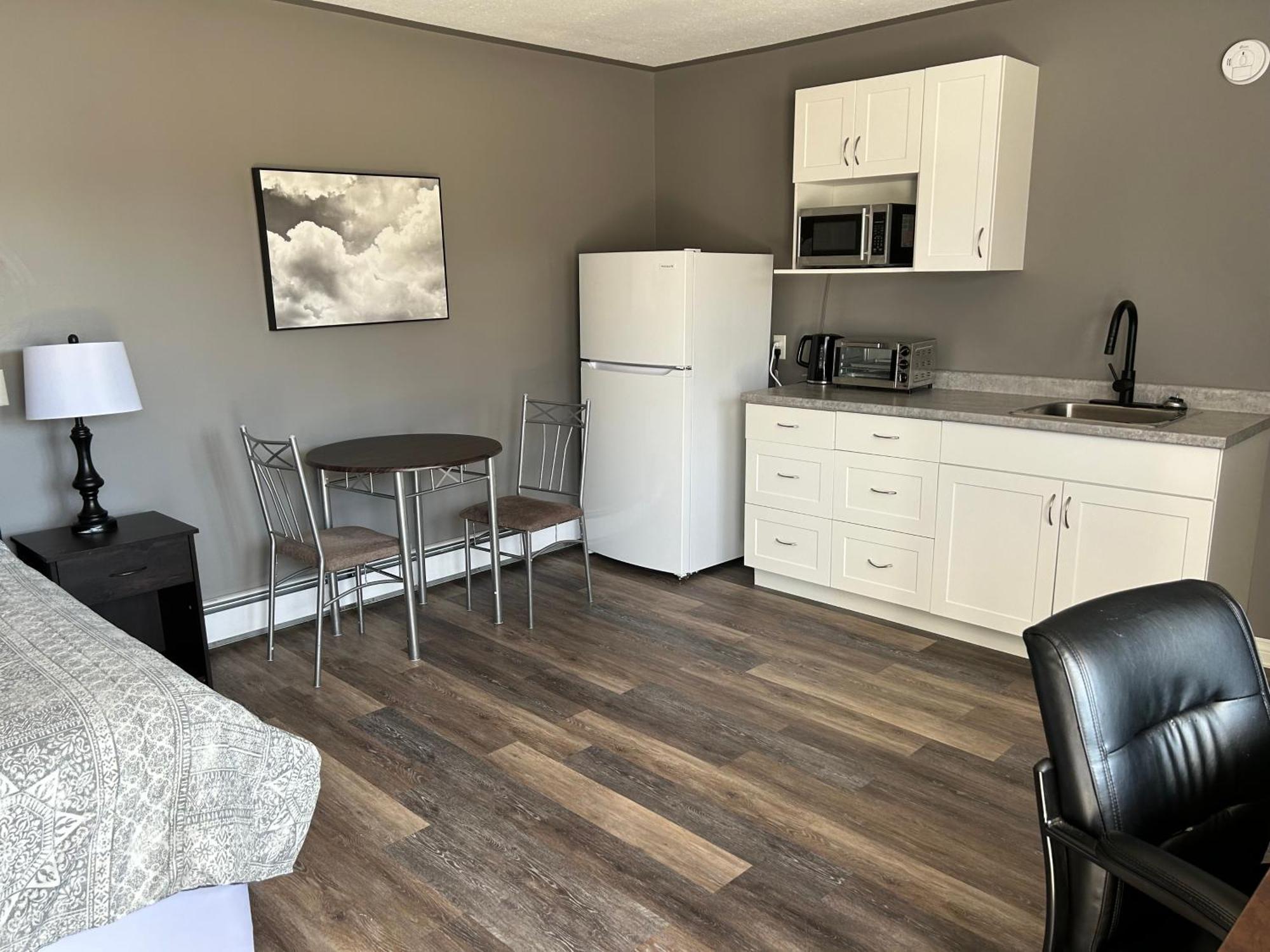 Middleton Motel & Suites Εξωτερικό φωτογραφία