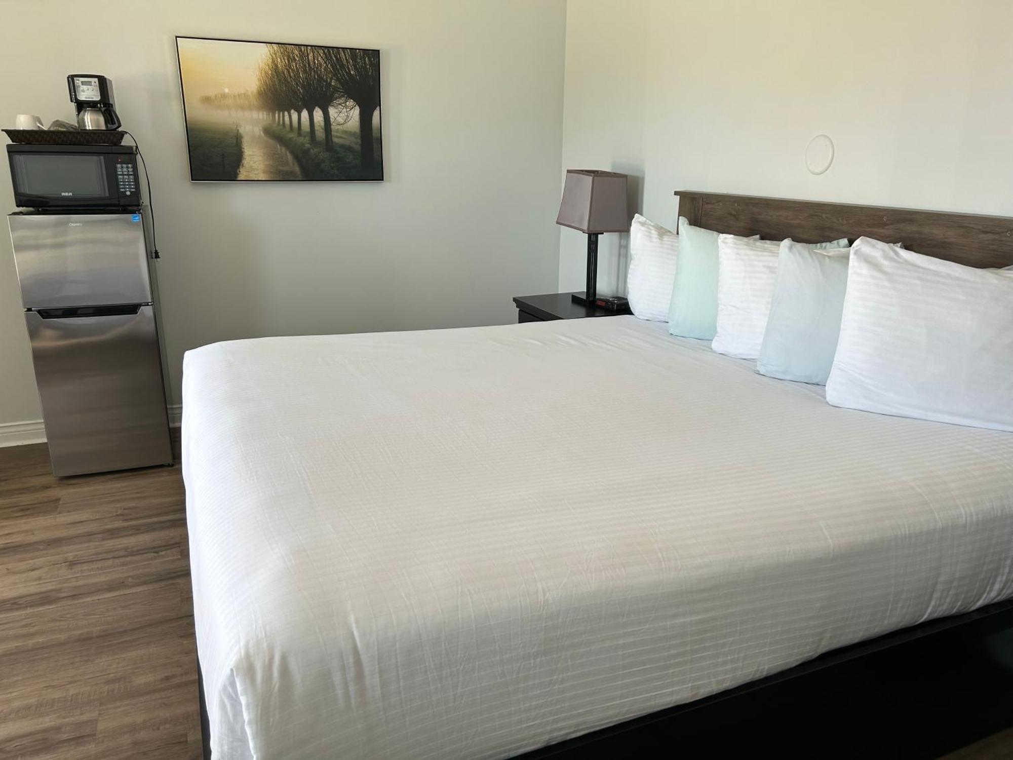Middleton Motel & Suites Εξωτερικό φωτογραφία