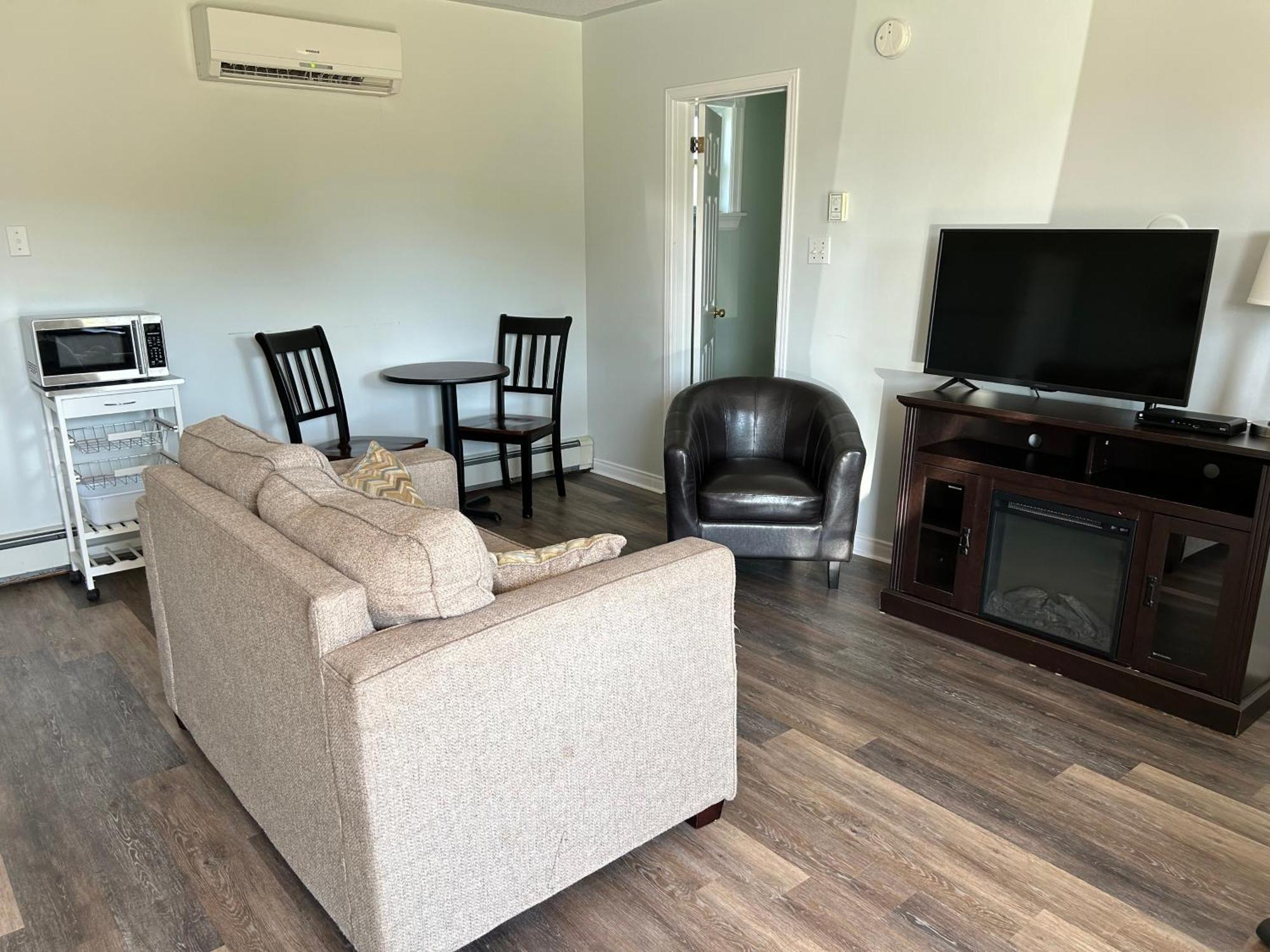 Middleton Motel & Suites Εξωτερικό φωτογραφία